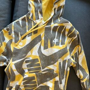Nike sweatshirt
